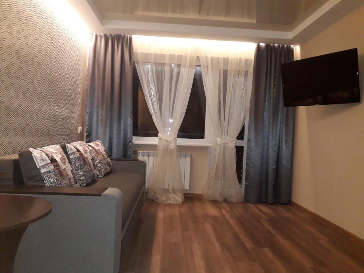 Apartment 30 M2 On Sergei Esenin 11 Харків Екстер'єр фото