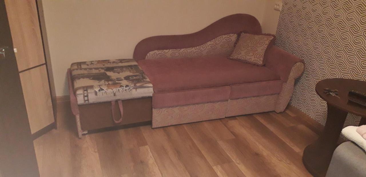 Apartment 30 M2 On Sergei Esenin 11 Харків Екстер'єр фото